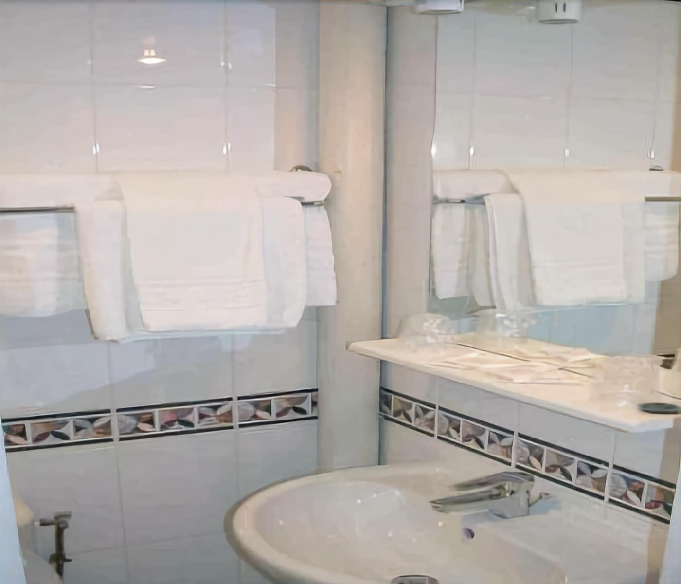 Hotel Le Home Saint Louis Versailles Bagian luar foto