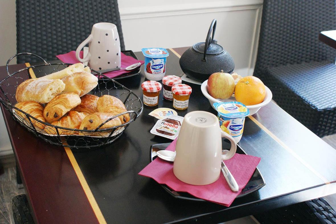 Hotel Le Home Saint Louis Versailles Bagian luar foto